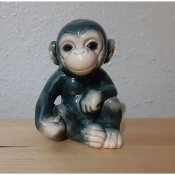 RARE VTG GOEBEL SITTING BABY CHIMPANZEE MONKEY FIGURINE # 541 GERMANY - Picture 10 of 12
